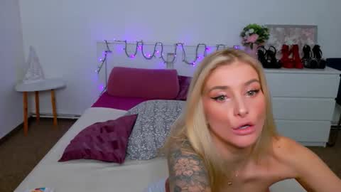 Snapshot of liabeninix chatting on February 6, 2026, 10:29 am Lia online show from February 6, 2026, 10:29 am