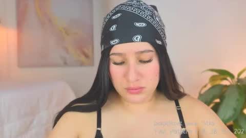 Lia Cox online show from March 11, 2025, 8:30 am