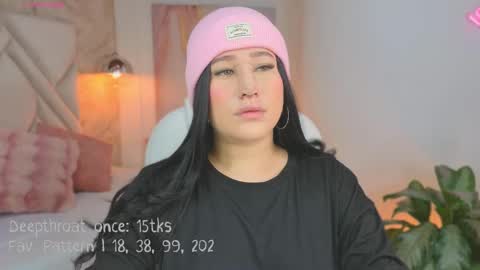 Lia Cox online show from September 9, 2025, 3:17 am