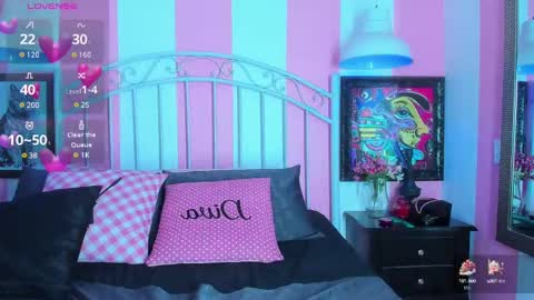 ---Liah--- online show from January 8, 2025, 12:49 am