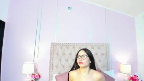 Liah online show from December 23, 2024, 3:18 am