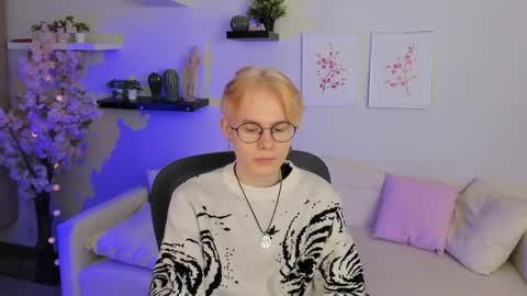 LIAM online show from April 5, 2026, 5:15 am