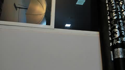 LIAM KLEIN online show from January 30, 2025, 11:11 am