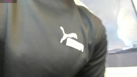 LIAM KLEIN online show from February 24, 2025, 11:32 am