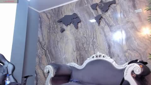 LIAM KLEIN online show from February 27, 2025, 2:10 pm