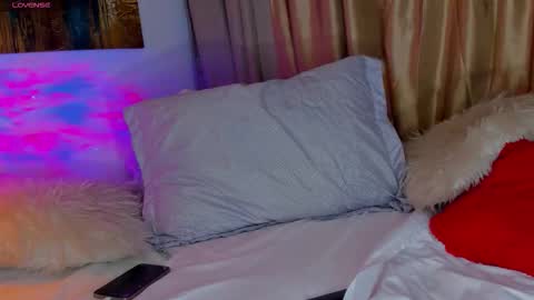 liam online show from November 8, 2025, 2:45 am