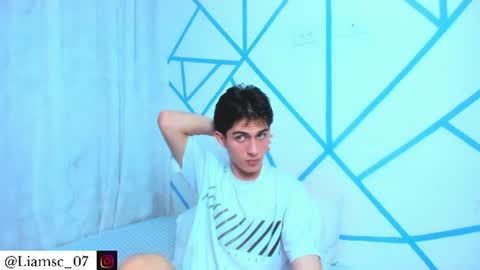 Liam scott77 online show from June 9, 2026, 8:42 pm