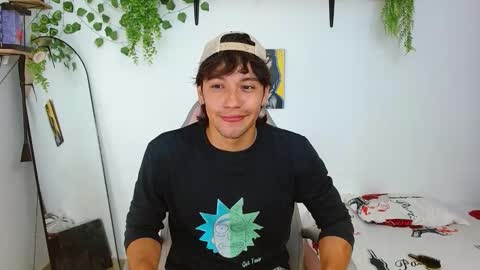 liamxul online show from October 9, 2025, 8:29 pm