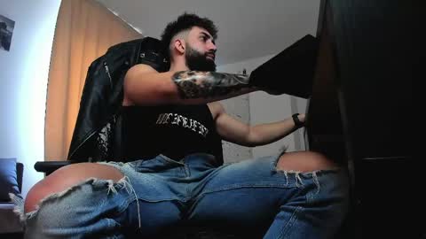 Liam online show from April 11, 2026, 7:45 am