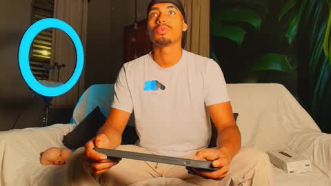 Snapshot of liambyrne chatting on December 18, 2025, 4:18 am Liam Byrne online show from December 18, 2025, 4:18 am