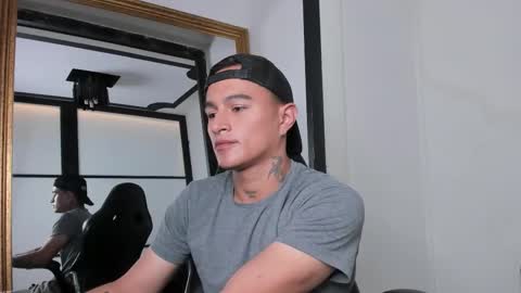 LiamDeep online show from October 2, 2025, 6:26 pm