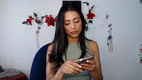 Snapshot of liamiler01_ chatting on December 2, 2024, 3:25 pm Lia Miller online show from December 2, 2024, 3:25 pm