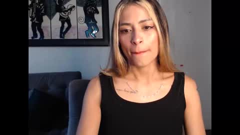 Snapshot of liamiler01_ chatting on February 24, 2025, 12:16 pm Lia Miller online show from February 24, 2025, 12:16 pm