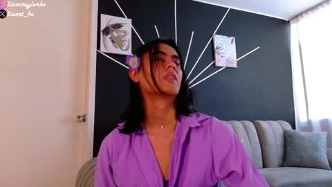 Snapshot of liamtaylor_ chatting on March 10, 2025, 10:02 pm Tell me Liam online show from March 10, 2025, 10:02 pm