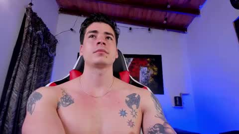 liamwyatt_ online show from March 1, 2025, 7:41 am