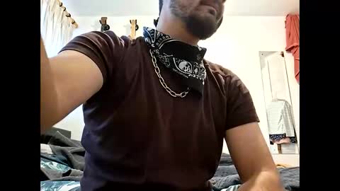 Snapshot of lian5602 chatting on October 20, 2025, 8:04 am LiamCross online show from October 20, 2025, 8:04 am