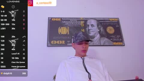 Snapshot of lian_23_ chatting on December 23, 2024, 12:41 pm online show from December 23, 2024, 12:41 pm