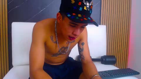 Snapshot of lian_jacob chatting on May 15, 2026, 7:26 am Lian Jacob online show from May 15, 2026, 7:26 am