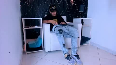Snapshot of lian_jacob chatting on June 3, 2026, 7:41 pm Lian Jacob online show from June 3, 2026, 7:41 pm