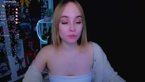 Liana online show from January 19, 2025, 5:05 am