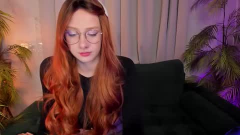 Snapshot of liana_ln chatting on November 1, 2025, 3:03 pm Liana online show from November 1, 2025, 3:03 pm