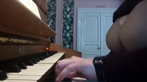 Snapshot of liaorgel chatting on February 2, 2025, 7:52 am liaorgel online show from February 2, 2025, 7:52 am