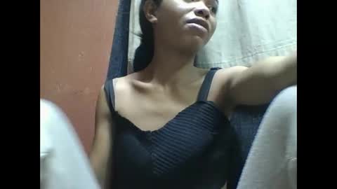 liaraisha online show from December 18, 2025, 4:18 am