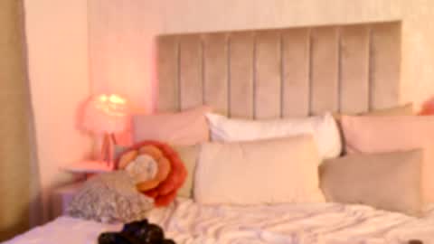Snapshot of liarasol chatting on April 28, 2026, 9:20 pm Liora online show from April 28, 2026, 9:20 pm