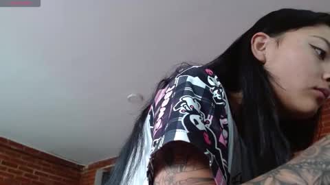 Liarouse04 online show from February 17, 2026, 12:45 pm