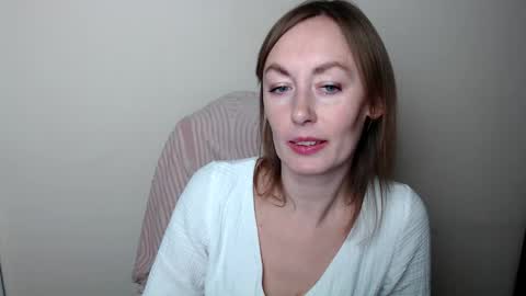 Snapshot of liasais_ chatting on February 14, 2026, 1:19 pm Lia online show from February 14, 2026, 1:19 pm