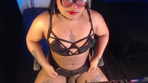 LiaScarlett online show from November 20, 2025, 9:42 am