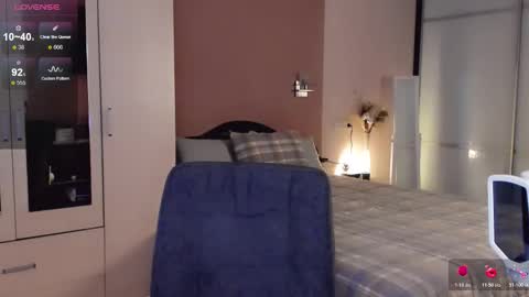 Snapshot of libby_nora chatting on November 9, 2025, 10:02 am Libby online show from November 9, 2025, 10:02 am