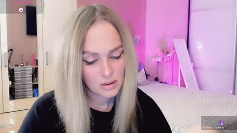 Snapshot of libby_nora chatting on May 14, 2026, 11:50 am Libby online show from May 14, 2026, 11:50 am