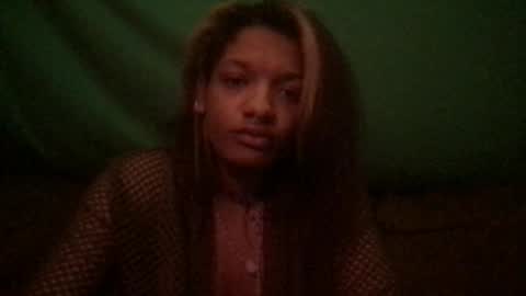 Snapshot of lickystickynicky chatting on February 17, 2026, 10:27 pm lickystickynicky online show from February 17, 2026, 10:27 pm