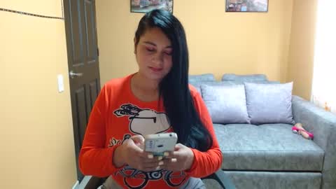 Isa online show from January 25, 2025, 9:14 pm