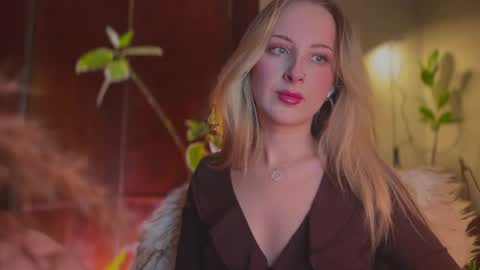 Snapshot of lierie chatting on March 1, 2026, 7:05 pm its my birthday today so im offline but id be so happy if you felt like sending me a birthday love while im away online show from March 1, 2026, 7:05 pm