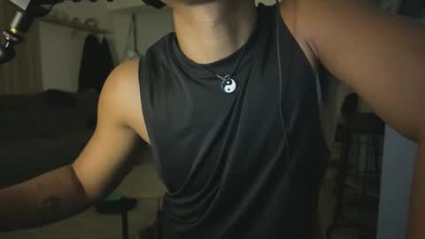 Lightskinbeachboy online show from February 8, 2026, 3:32 am