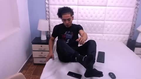 Lihan online show from February 3, 2025, 3:53 am