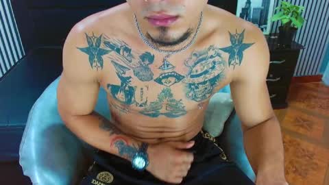 Lihan online show from September 25, 2025, 4:11 pm