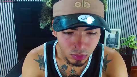 Lihan online show from October 7, 2025, 1:52 pm