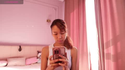 Lihn Pham online show from April 7, 2026, 3:07 am