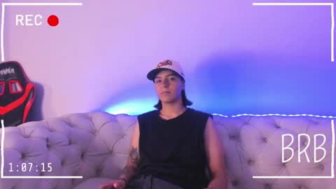 Snapshot of liiam_smith_ chatting on January 27, 2025, 3:18 pm liiam_smith_ online show from January 27, 2025, 3:18 pm