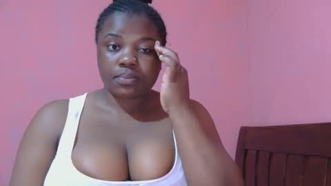 Lily online show from October 19, 2025, 9:43 am