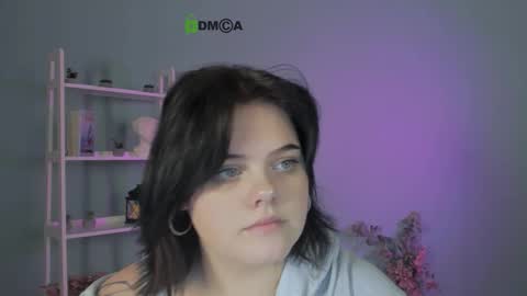 lika_pop online show from February 4, 2026, 8:25 pm