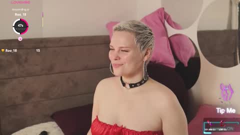 Snapshot of likaaberry chatting on October 9, 2025, 5:05 am likaaberry online show from October 9, 2025, 5:05 am