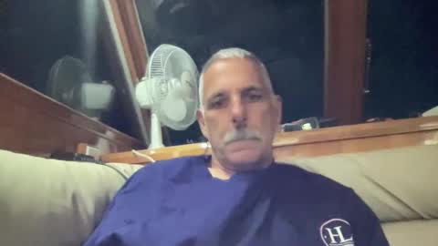 likefhot online show from November 15, 2025, 11:10 pm