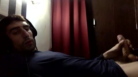 likewhatchasee online show from December 16, 2025, 7:13 am