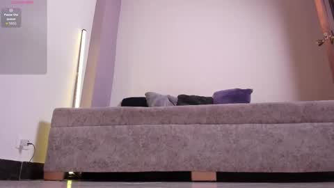 Hey Im Audrey online show from December 18, 2025, 12:22 pm