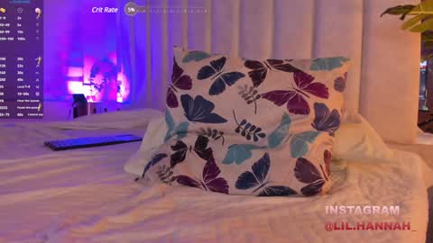 Snapshot of lil_hanna18 chatting on December 8, 2024, 7:32 pm Hanna online show from December 8, 2024, 7:32 pm