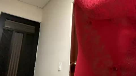 Snapshot of lil_ith chatting on December 6, 2024, 9:43 am Lilith online show from December 6, 2024, 9:43 am